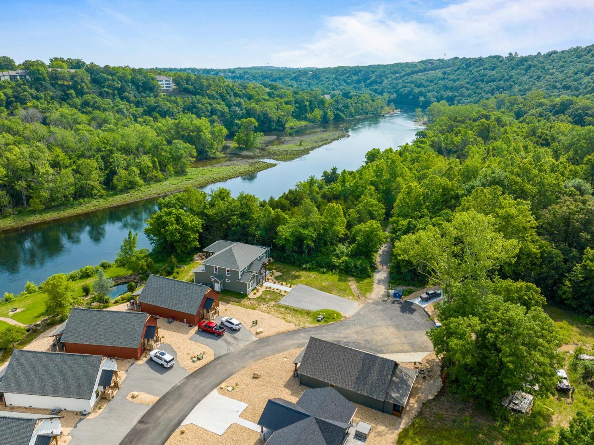 New Ozark Oasis Luxe Cabin Retreat With Hot Tub Hollister Exterior photo